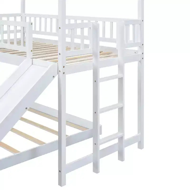 Lit superposé cabane Whisen House Design avec toboggan et échelle intégrée, couchage double sur lit double