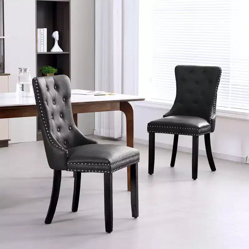 Chaises de salle à manger FERPIT en similicuir avec garniture cloutée et dossier capitonné (Lot de 2)