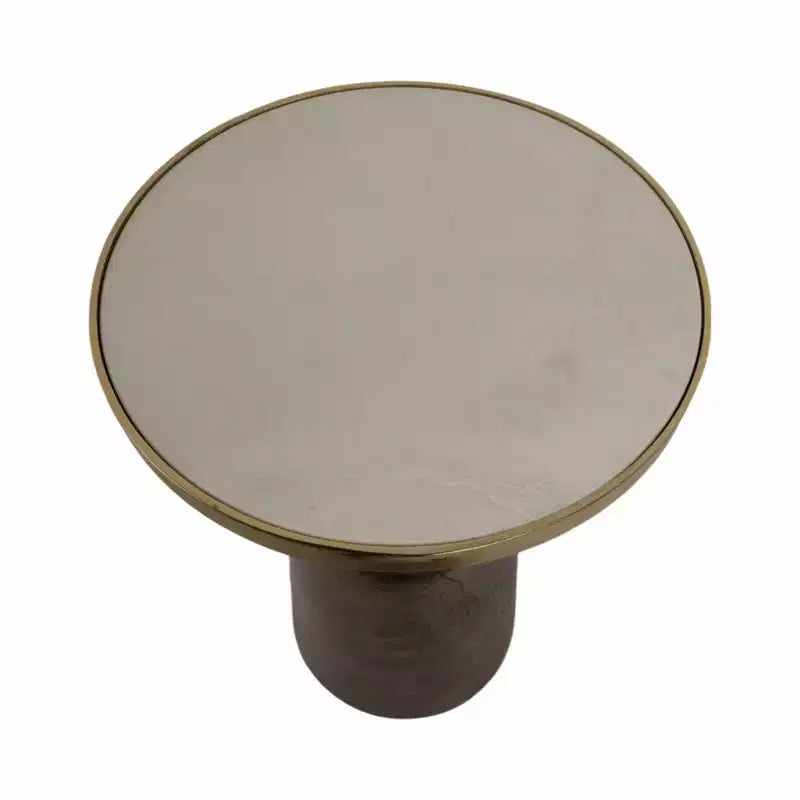 Table d'appoint, table de chevet ou petite table de nuit remarquable pour la décoration intérieure - Table d'appoint bicolore en métal avec plateau en marbre pour petits espaces