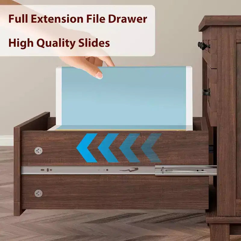 Bureau de direction avec tiroirs, bureau d'ordinateur de style rustique avec station de charge, bureau d'ordinateur en bois de 136 cm avec rangement pour dossiers