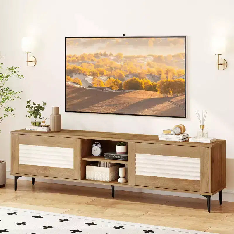 Meuble TV Costway avec 2 armoires de rangement et étagères ouvertes, trou passe-câbles pour téléviseurs jusqu'à 70 pouces