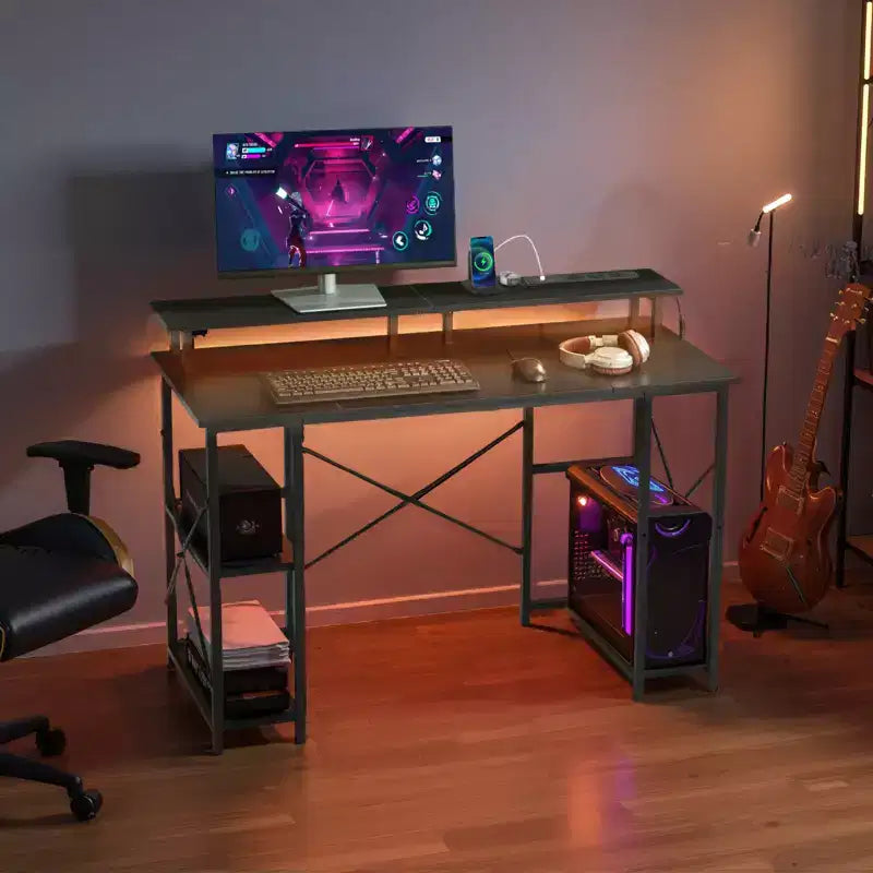 VEVOR Bureau de Gaming 47" avec Lumières LED et Prises de Courant, Bureau d'Ordinateur avec Support de Moniteur et Étagères de Rangement à 2 Niveaux, pour Études et Travail, Noir