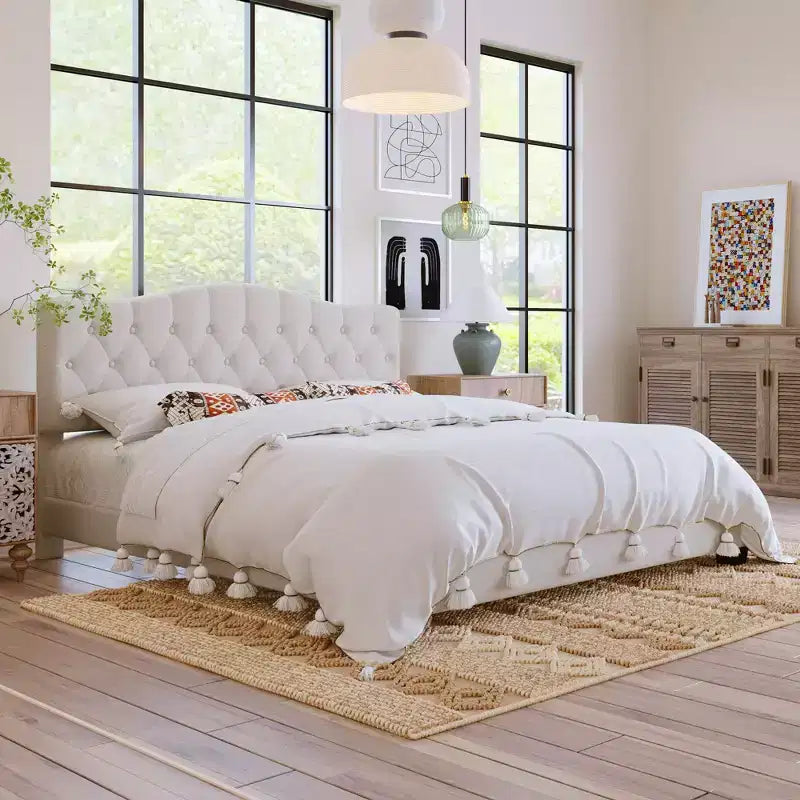 Lit plateforme rembourré double/grand lit/très grand lit avec tête de lit réglable incurvée en forme de selle et capitonnée en losanges, cadre de lit en bois pour chambre à coucher