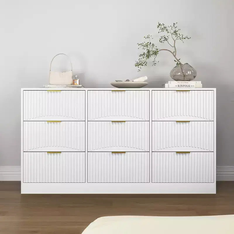 JVNOXK Grande commode en bois à neuf tiroirs de 160 cm, avec neuf tiroirs profonds, idéale pour les chambres à coucher. Façades de tiroirs à motif ondulé. Blanc