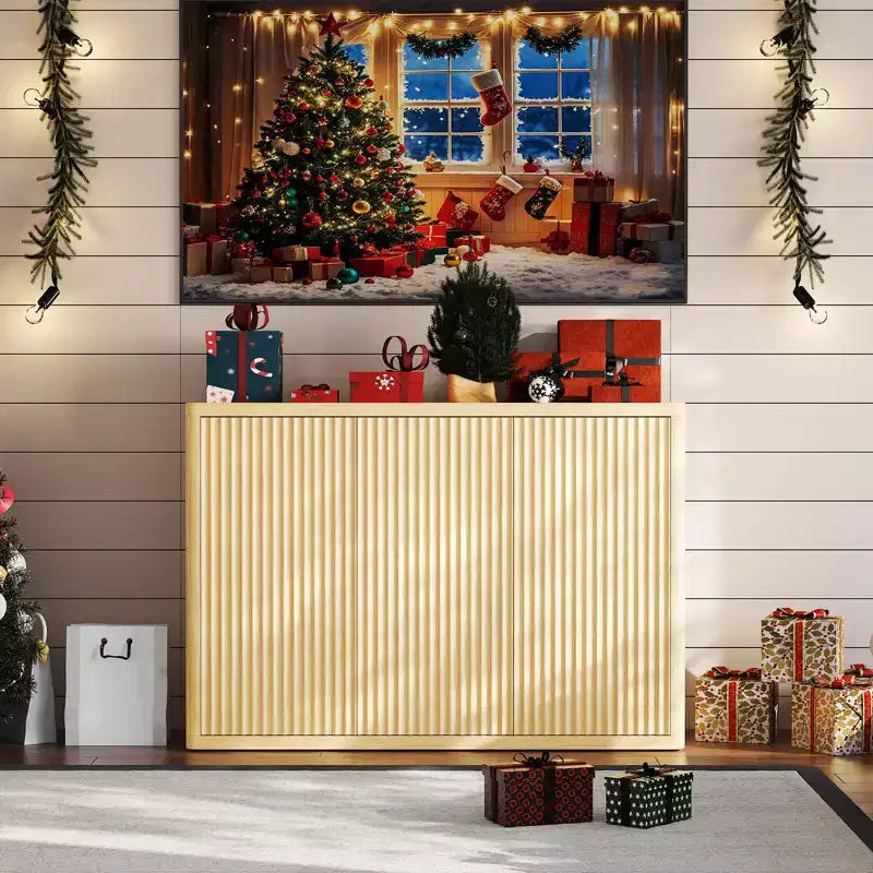 46,7 Buffet en chêne cannelé, Armoire de rangement moderne en bois avec 3 portes et étagères réglables, Design Mid-Century Moderne