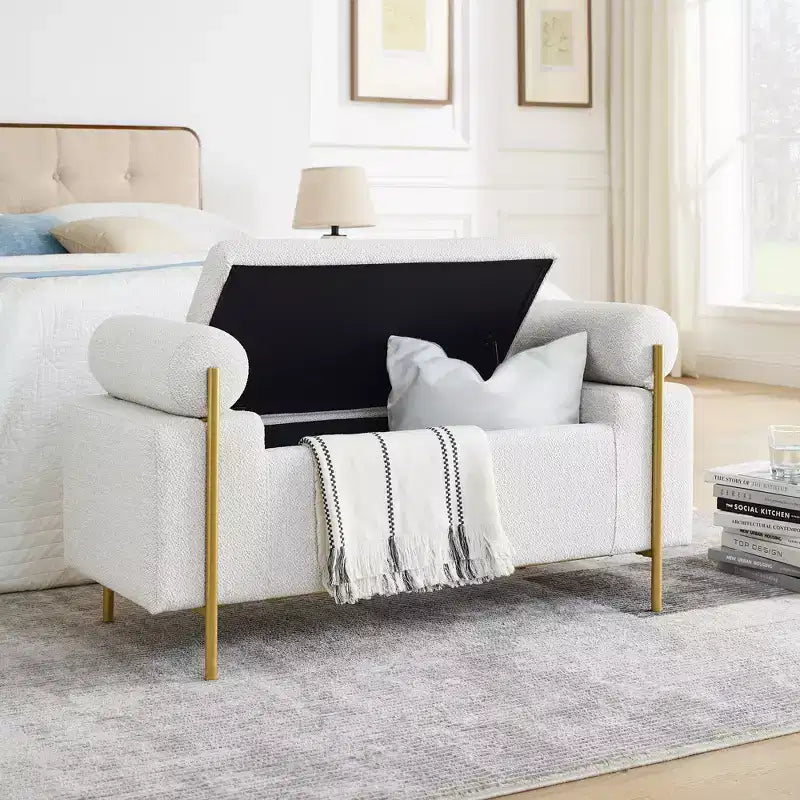 Banc de rangement GDFStudio Beryl de 112 cm avec accoudoirs cylindriques et pieds dorés