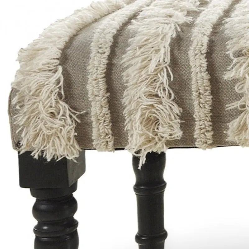 Banc de chambre en coton rembourré avec pieds en bois massif, rayé, garniture cloutée — 47"L x 16"P x 18"H