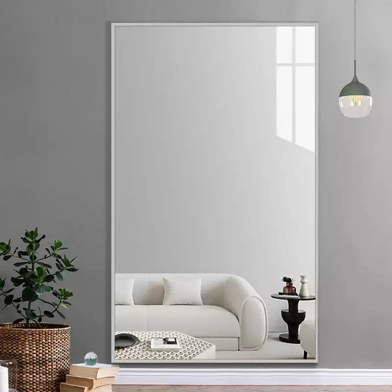 Miroir mural décoratif rectangulaire Dovelina à cadre métallique moderne