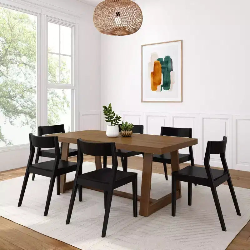 Ensemble table de salle à manger classique en bois massif Plank+Beam 72, noyer brossé, + 6 chaises