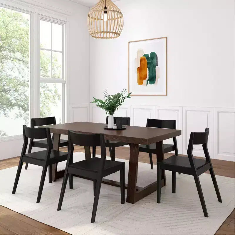 Ensemble table de salle à manger classique en bois massif Plank+Beam 72, noyer brossé, + 6 chaises