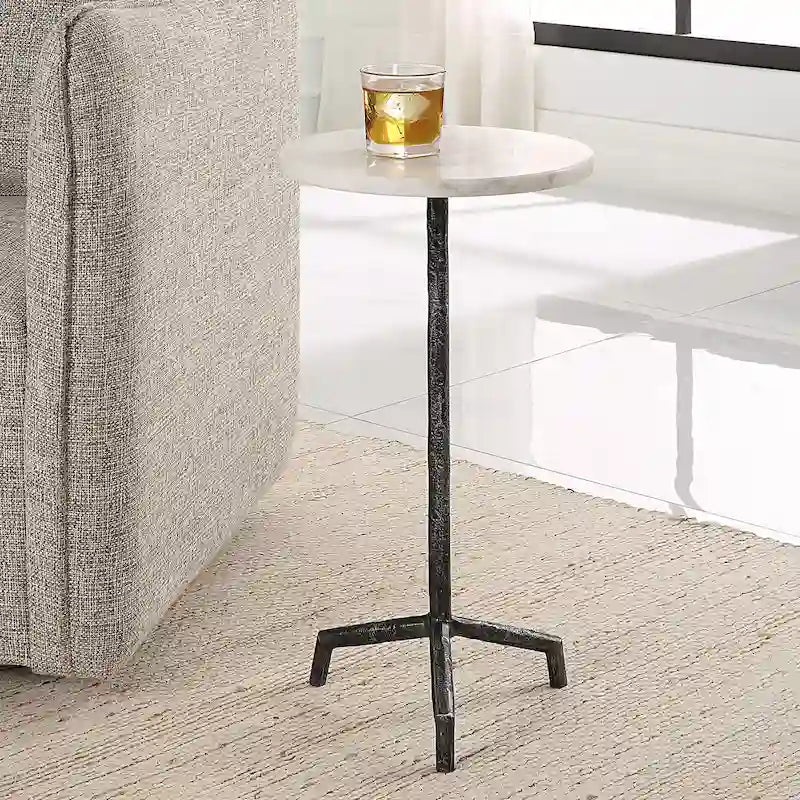 Table d'appoint en marbre blanc avec base en fer – 12 L x 23,5 H x 12 P (po)